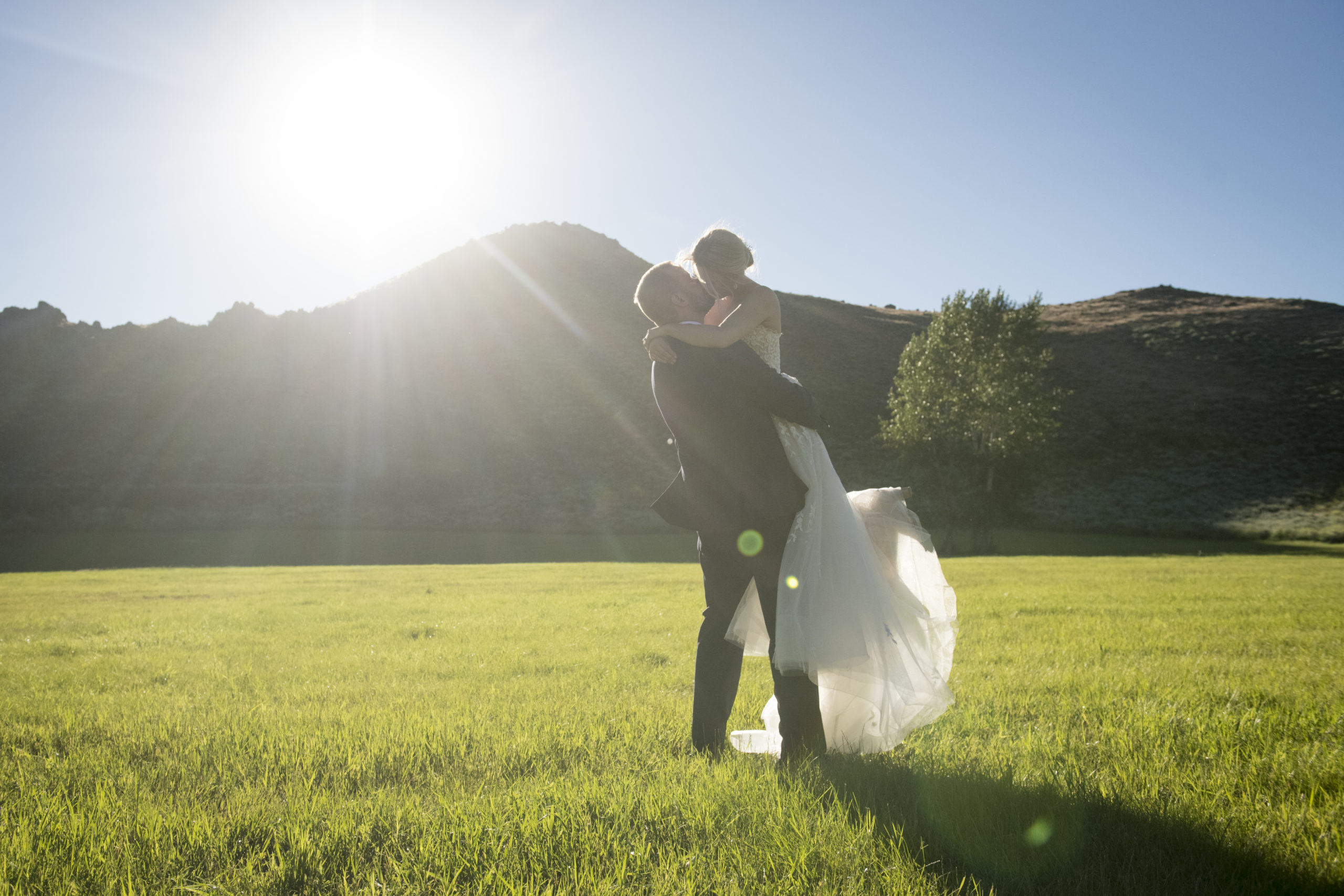 Lauren & Kenneth Wedding Day_494 Pro Tips for the Perfect Sun Valley Wedding By Mike McKenna | Photos By Dev Khalsa